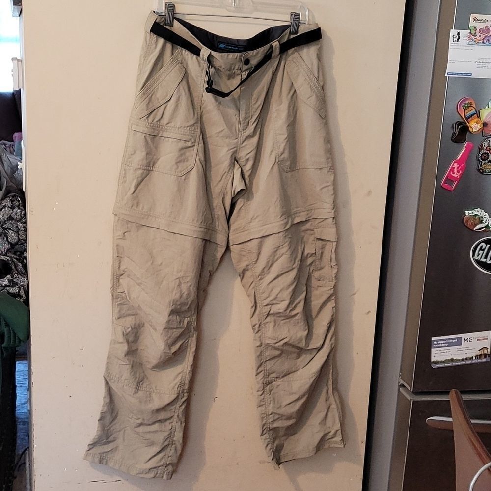 EMS CONVERTABLE CARGO HIKING PANTS NEW CONDITION